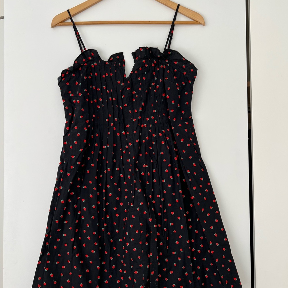 Madewell dress | size 4| black strawberry print